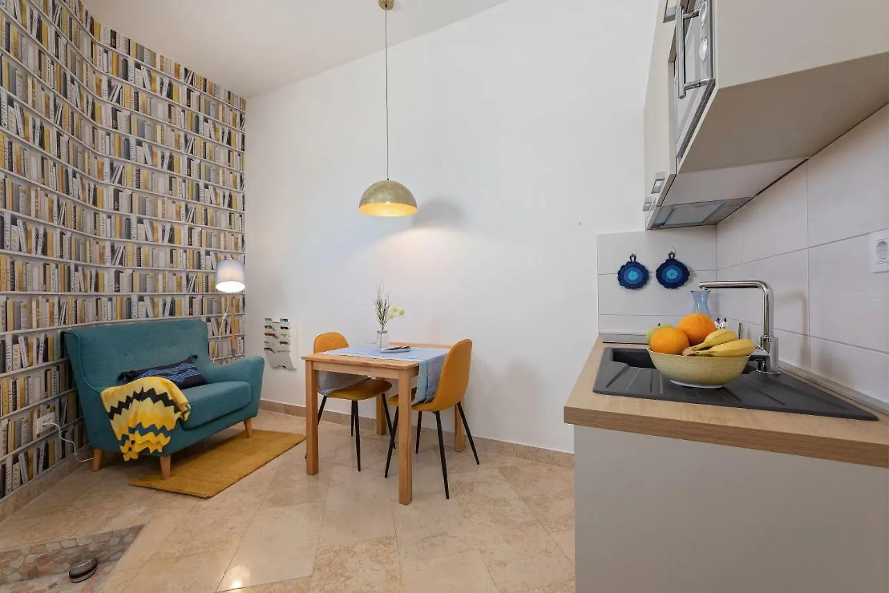 Apartment Arena Pula